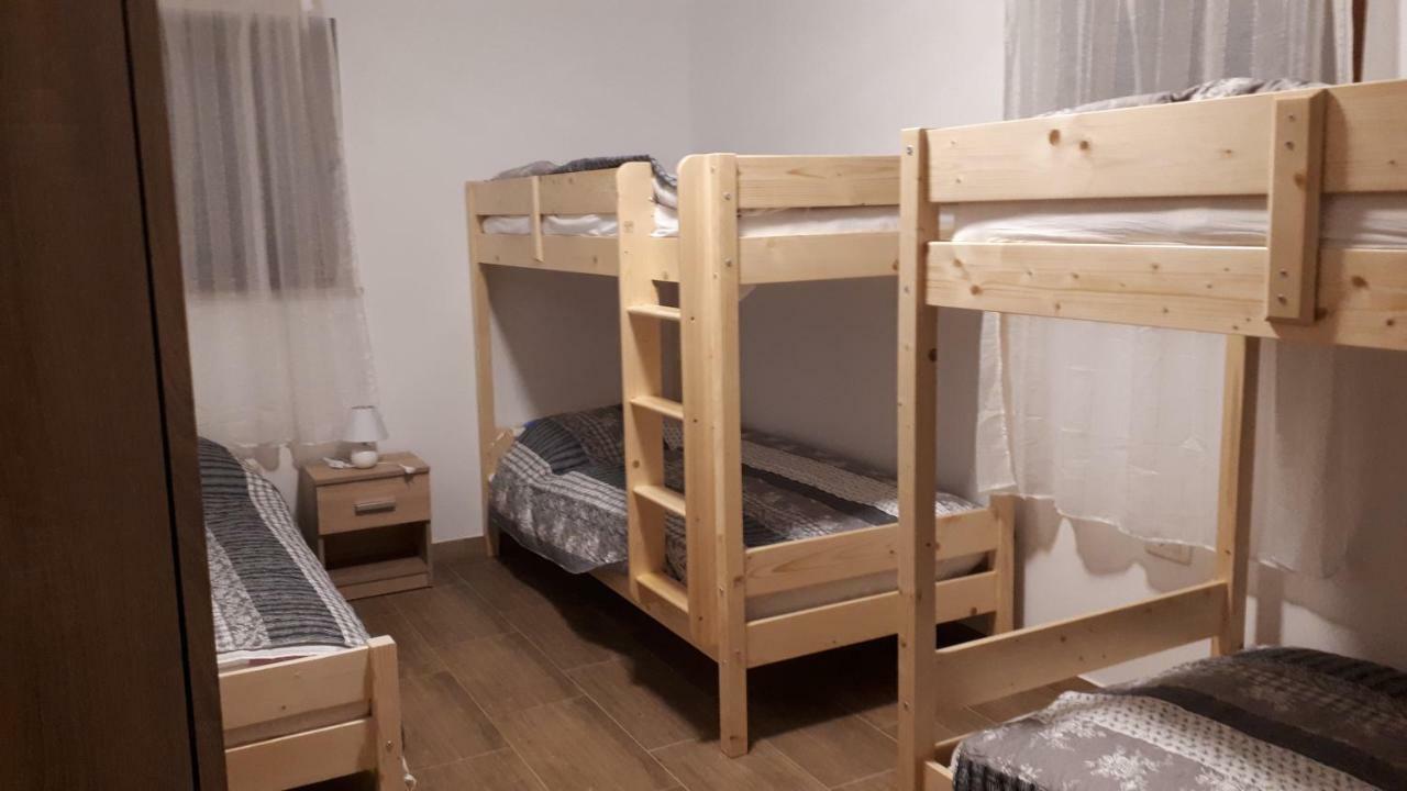Apartmaji Matazin Črni Kal Kültér fotó